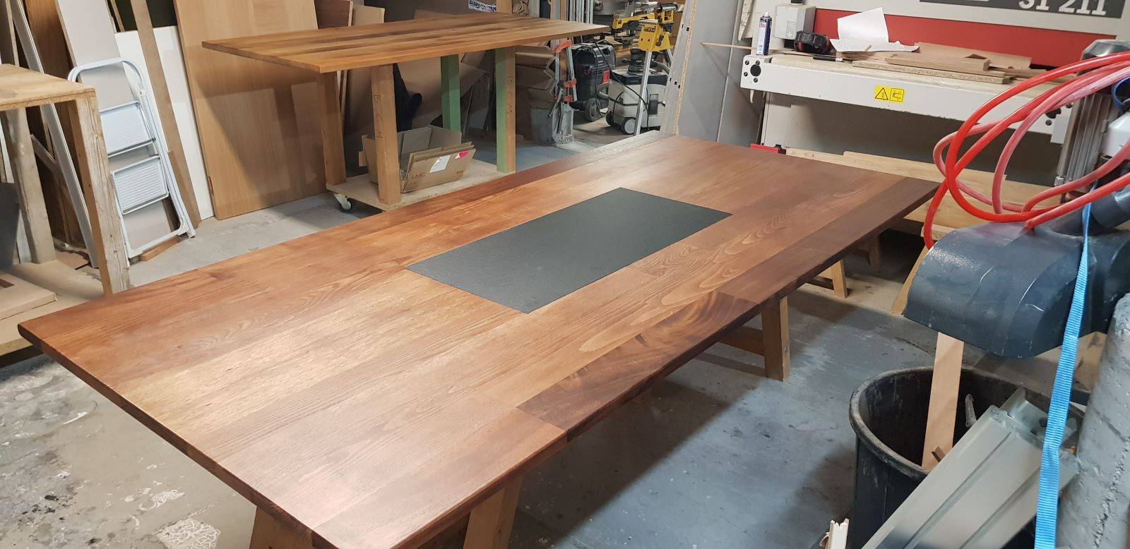 Table de salon fabrication sur mesure Gattières Alpes Maritimes 06