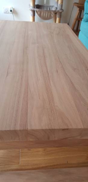 Réalisation d’une table basse en noyer français, Bois Création Menuiserie à Gattières 06510