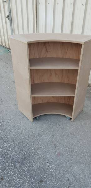 Réalisation d'une nouvelle banque d'accueil - Restaurant 