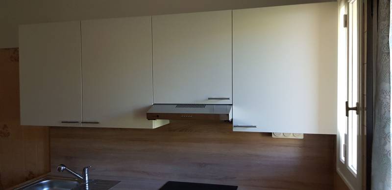 Fabrication d'une cuisine sur mesure dans un studio à Gattières Alpes Maritimes 06