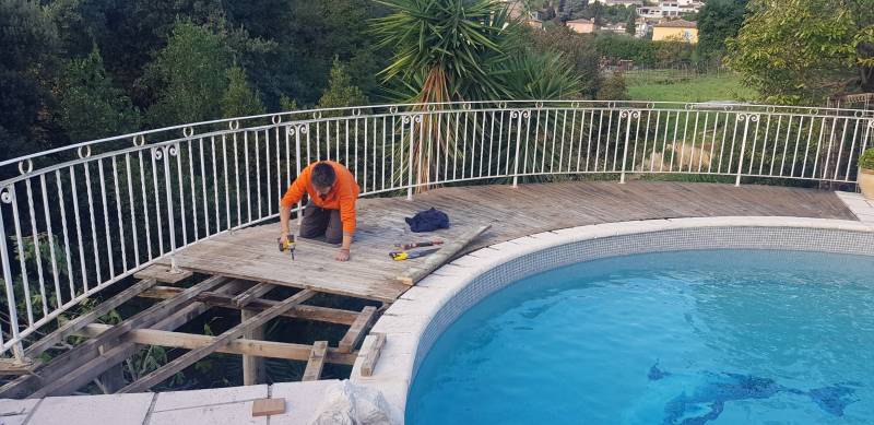 Rénovation terrasse bois massif Carros les Plans Alpes Maritimes 06