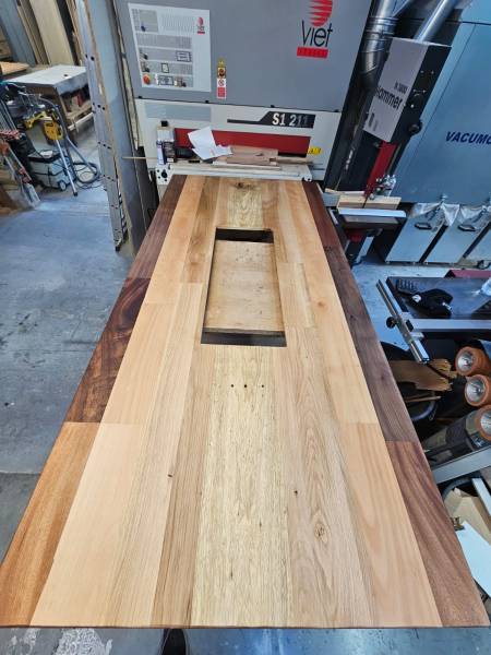 Table de salon fabrication sur mesure Gattières Alpes Maritimes 06
